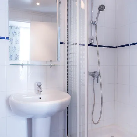 Hotel Des Arts - Cite Bergere