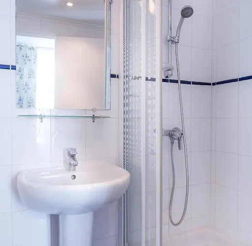 Des Arts - Cite Bergere 2*