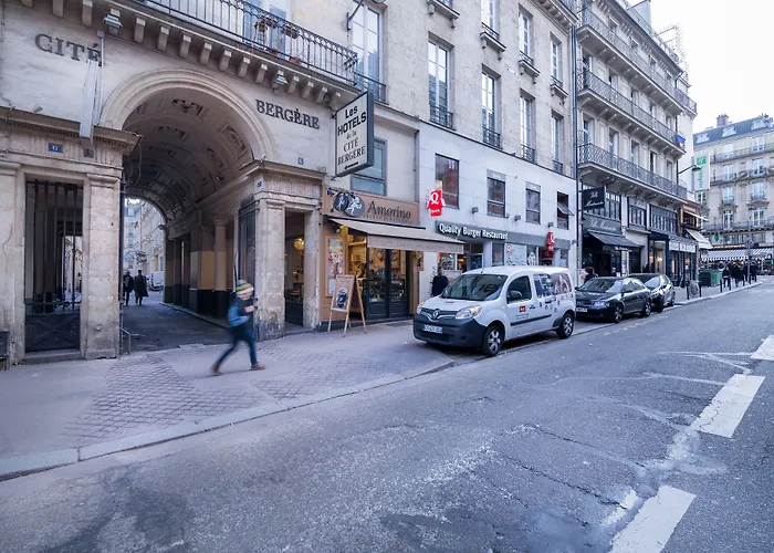 Ξενοδοχείο Des Arts - Cite Bergere 2*